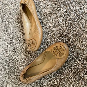 Tory Burch flats